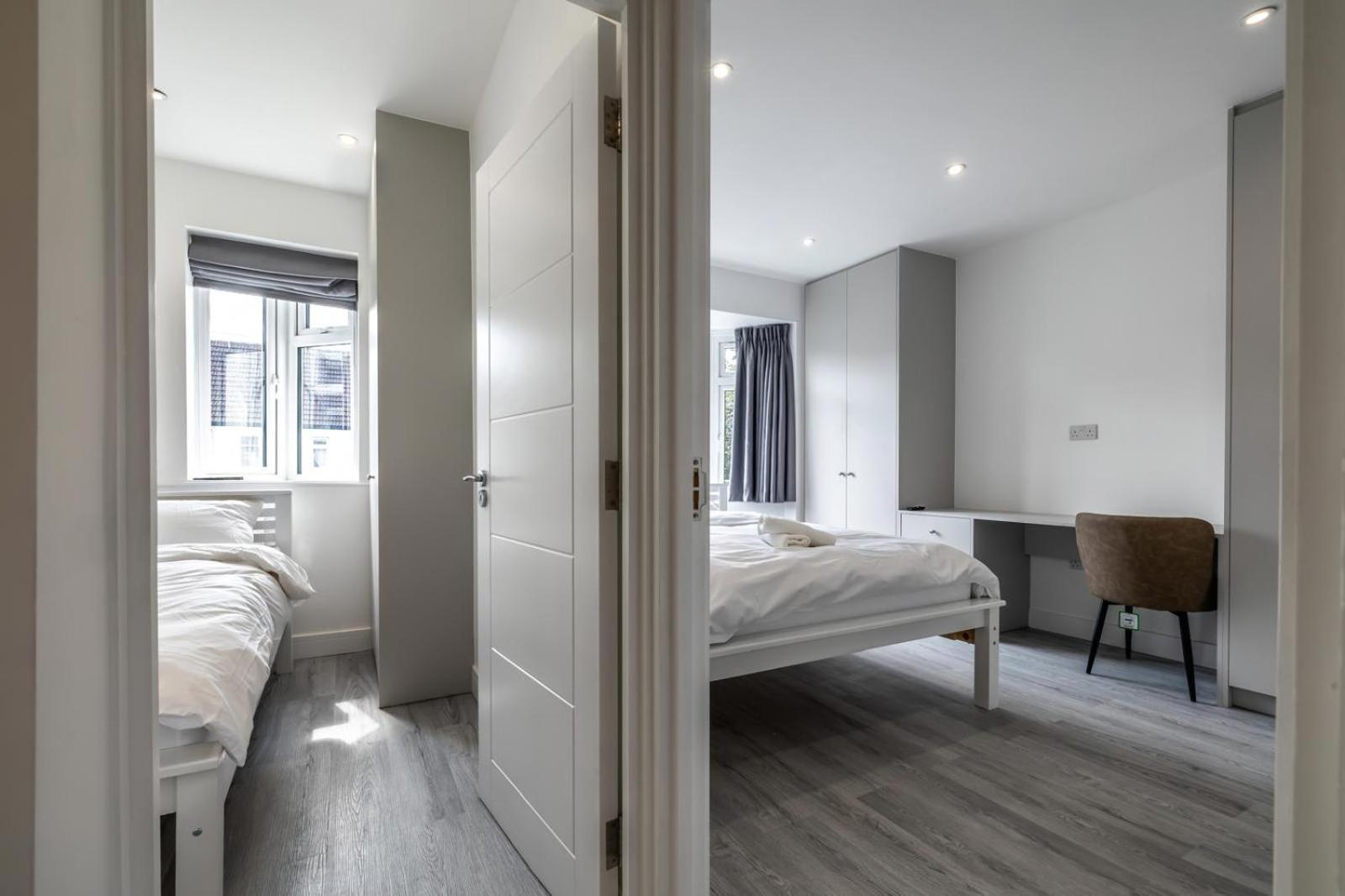 Modern Home With Driveway Parking For 2 Vehicles, Near Tottenham Hotspur Stadium, White Hart Lane Train Station London Exteriör bild